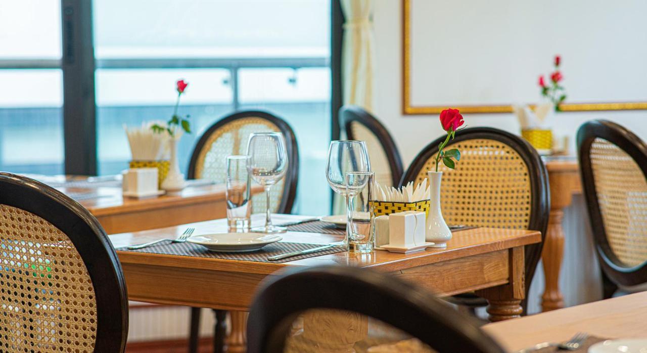 Affa Boutique Hotel Hanoi Bagian luar foto
